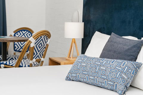 Wollongbar Motel - Pubs and Clubs 0