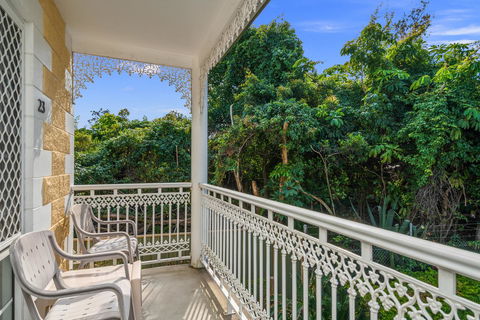 Wollongbar Motel - Pubs and Clubs 7