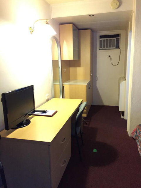 Cooma Motor Lodge Motel - Go Out 12