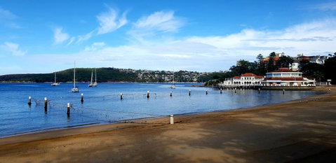 Manly Beachside Apartments - Go Out 18