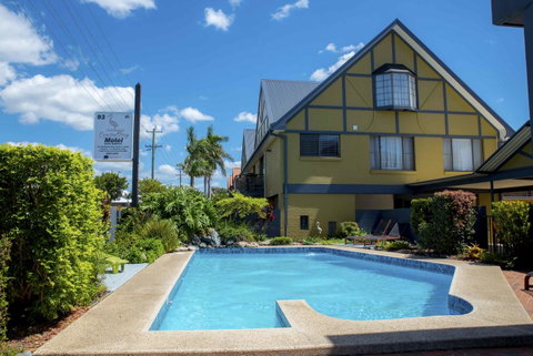 Coastal Bay Motel - Pubs and Clubs 38