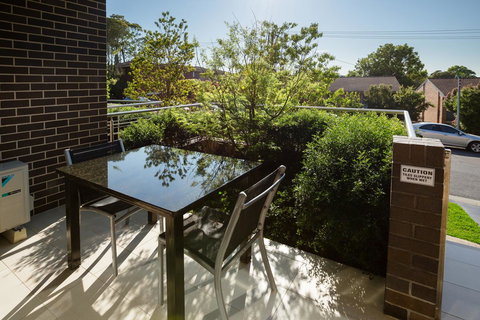 Charlestown Executive Apartments - Go Out 5