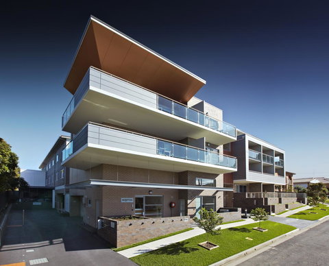 Charlestown Executive Apartments - Go Out 34