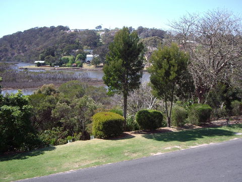 BlueWater Apartments - Pubs and Clubs 11