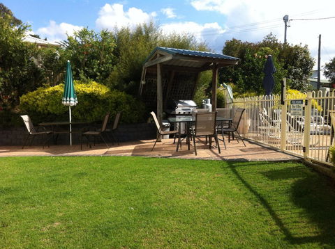 BlueWater Apartments - Pubs and Clubs 3