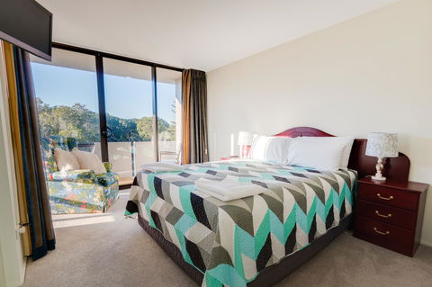 Pacific Towers Beach Resort - Go Out 29