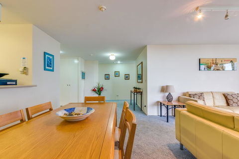 Pacific Towers Beach Resort - Go Out 44