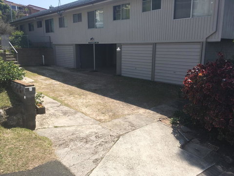 Tomaree Lodge - Go Out 11