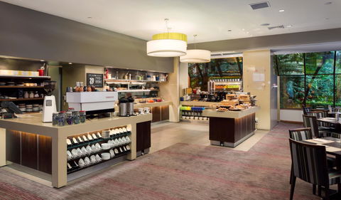 Rydges North Sydney - Pubs and Clubs 15