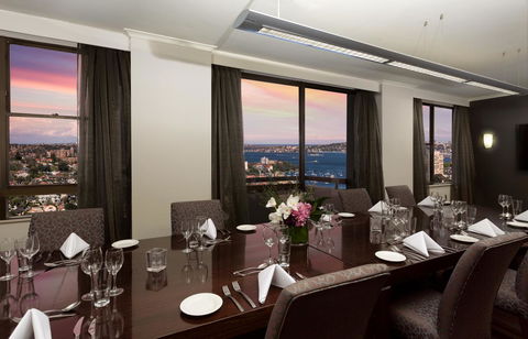 Rydges North Sydney - Pubs and Clubs 22