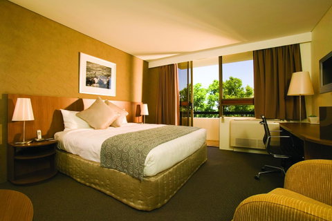 Hotel Urban St Leonards - Go Out 30