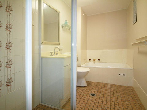 Braemar 9 - Go Out 5