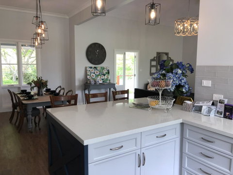 Chanticleer Gardens Barn Cottage With A Pool - Go Out 27