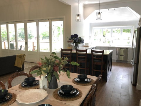 Chanticleer Gardens Barn Cottage With A Pool - Go Out 29