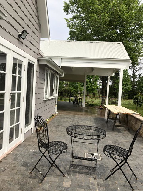 Chanticleer Gardens Barn Cottage With A Pool - Go Out 25