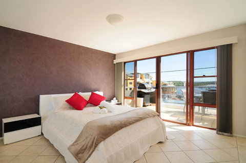 Jervis Bay Vista - Go Out 0