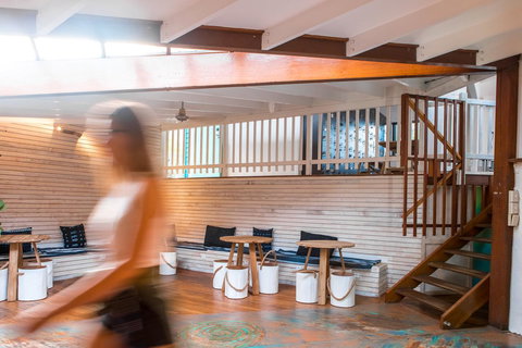 Wake Up! Byron Bay - Pubs and Clubs 14