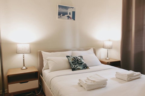 Lotus Stay Manly - Apartment 29B - Go Out 0