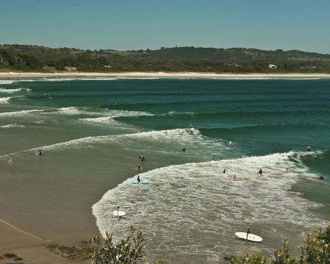 Glen Villa Resort - Pubs and Clubs 21