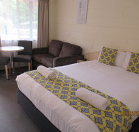 Moruya Motel - Pubs and Clubs