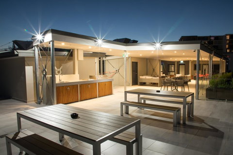 Studio 8 Residences - Adults Only - Go Out 9