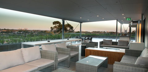 Studio 8 Residences - Adults Only - Go Out 7