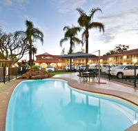 The Aberdeen Motel - Pubs and Clubs