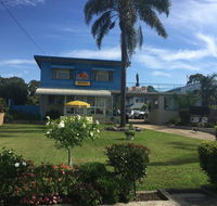 Kon Tiki Apartments - Pubs and Clubs