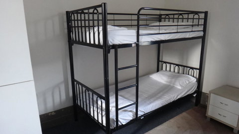 Clover Backpackers - Go Out 35