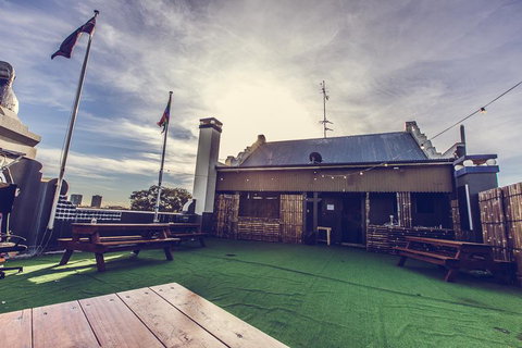 Clover Backpackers - Go Out 29