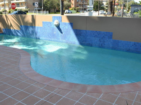 Millennium 102 With Pool In Complex - Go Out 2