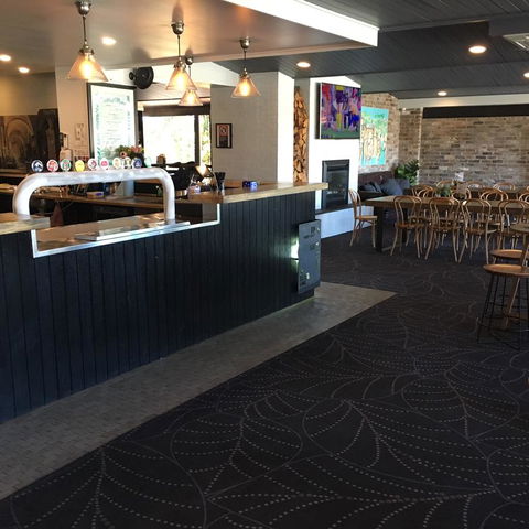 Panorama Bathurst - Pubs and Clubs 33