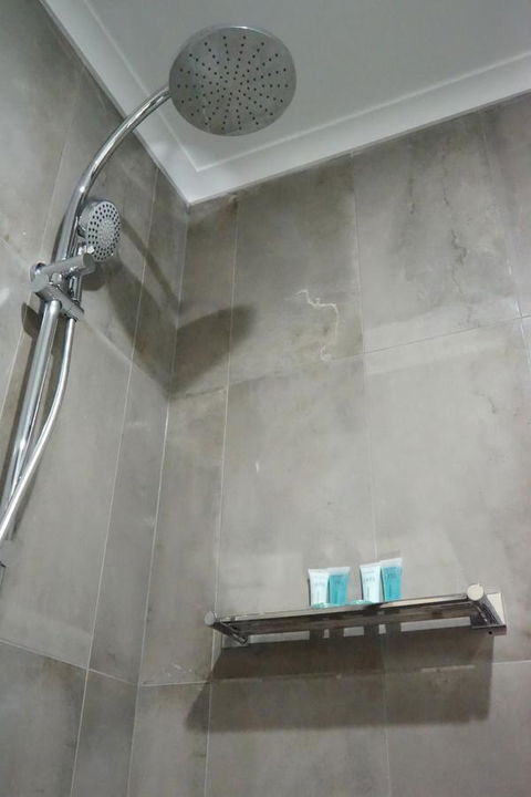 Panorama Bathurst - Pubs and Clubs 28