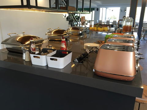 Panorama Bathurst - Pubs and Clubs 40