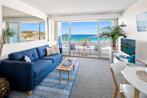 Relaxed Beachside Living - Go Out 8
