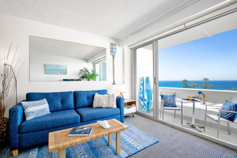 Relaxed Beachside Living - Go Out 4
