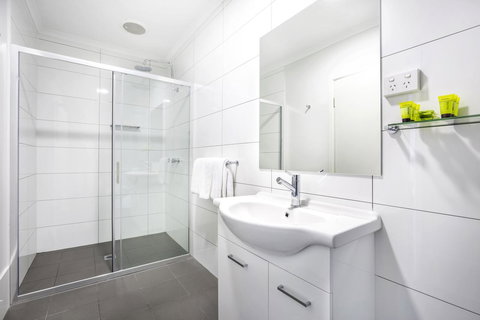 Nightcap At Hume Hotel - Pubs and Clubs 15