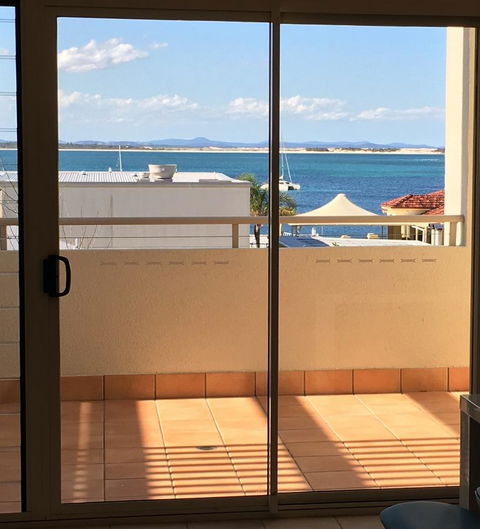 Seaspray Villa 5 - Pubs and Clubs 13