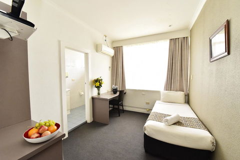 Diplomat Hotel Alice Springs - Pubs and Clubs 35