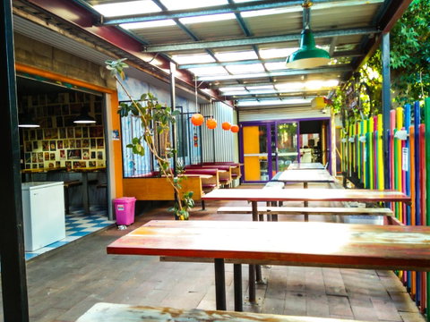 Jump Inn Alice Budget Accommodation - Pubs and Clubs 5