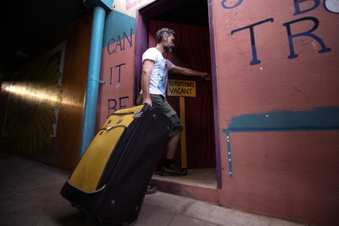 Jump Inn Alice Budget Accommodation - Pubs and Clubs 11