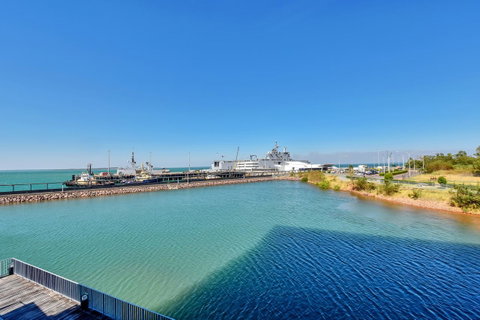 Astra Apartments Darwin - Pubs and Clubs 13