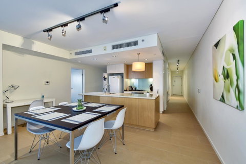 Astra Apartments Darwin - Pubs and Clubs 3