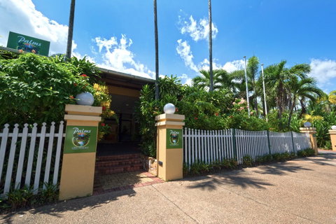 Palms City Resort - Pubs and Clubs 26