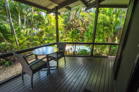 Palms City Resort - Pubs and Clubs 30