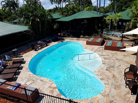 Palms City Resort - Pubs and Clubs 2