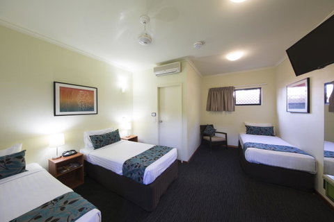 Palms City Resort - Pubs and Clubs 41