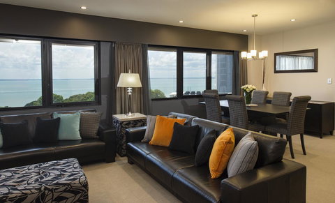 Hilton Darwin - Pubs and Clubs 9