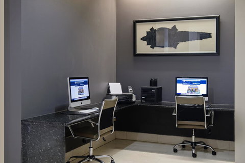 Hilton Darwin - Pubs and Clubs 19