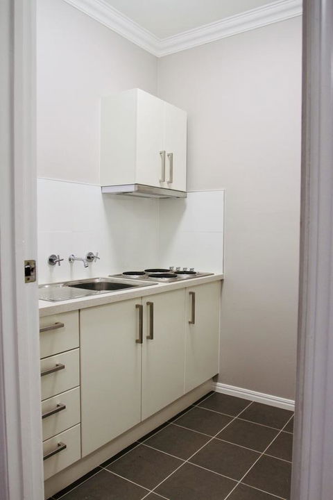 Erldunda Desert Oaks Resort - Pubs and Clubs 6